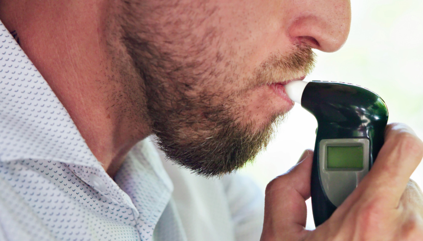 Le test d’alcoolémie au travail, une initiative de l’employeur pour un environnement de travail sûr !